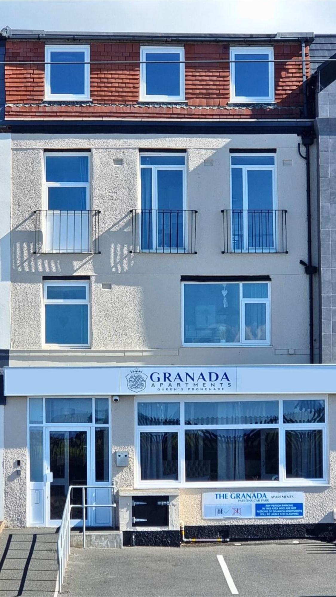 Granada Apartments Queen'S Promenade Blackpool Buitenkant foto